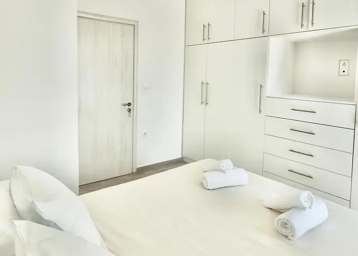 Greystone & Sky Mykonos וילה טורלוס