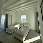 Greystone & Sky Mykonos Tourlos